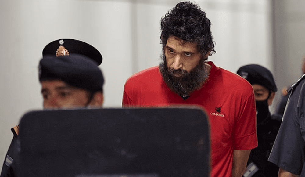 В Аргентине обвиняемого в двойном убийстве израильтянина вывели из зала суда за мяуканье