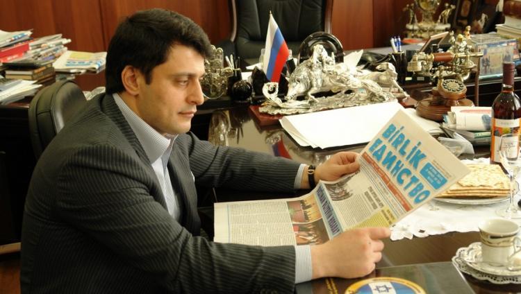 Герман Захарьяев поздравил газету «Birlik–Единство» с 17-летием