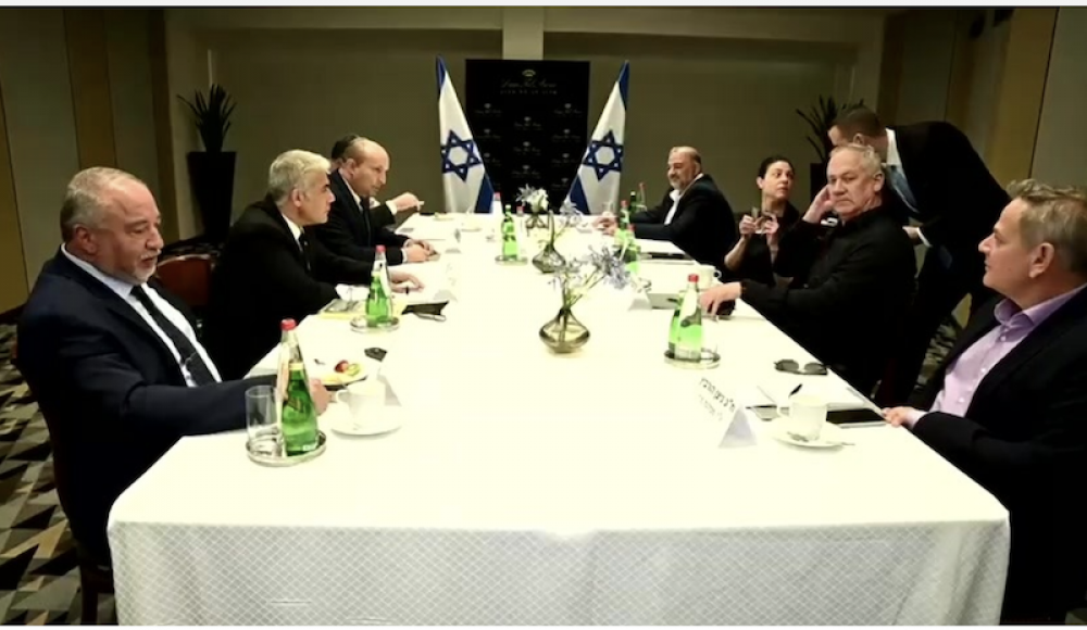 В Израиле упразднены сразу пять министерств