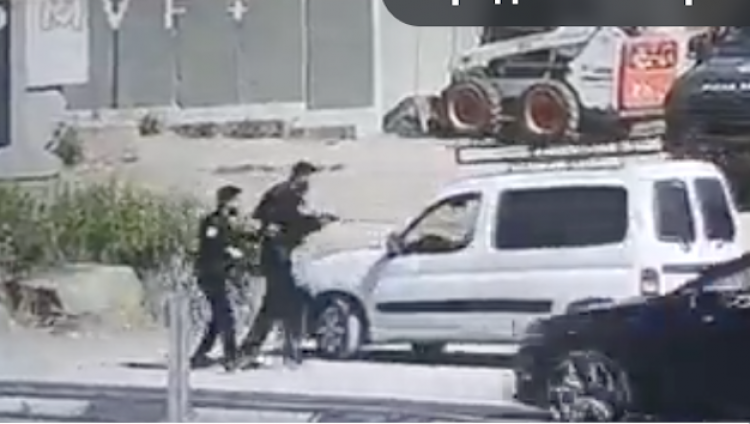 ЧП в Хевроне: палестинец отнял винтовку у патрульного МАГАВ и скрылся
