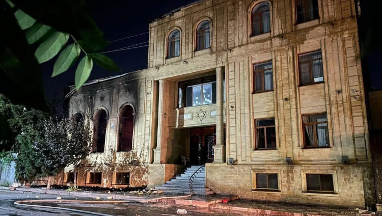 РЕК примет участие в восстановлении синагог в Дербенте и Махачкале и поможет семьям пострадавших