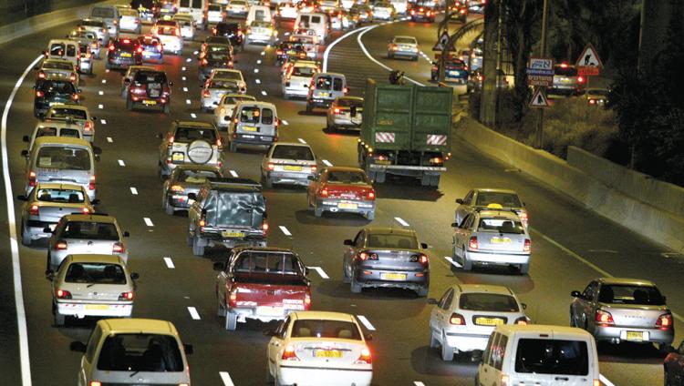 Waze: Интенсивность дорожного движения в Израиле в 2021 году возросла на 30%