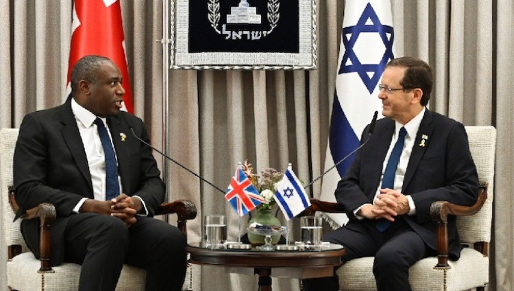 Президент Израиля на встрече с главой МИД Британии выступил за соглашение об освобождении заложников