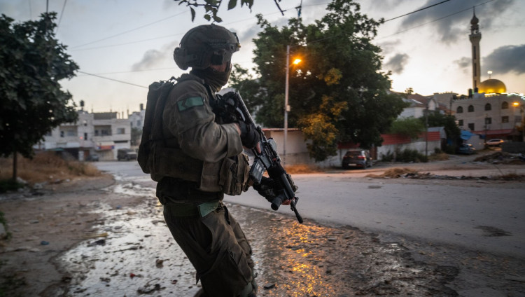 В ходе операции у Тулькарема убиты двое палестинских боевиков, ранен боец ЦАХАЛа