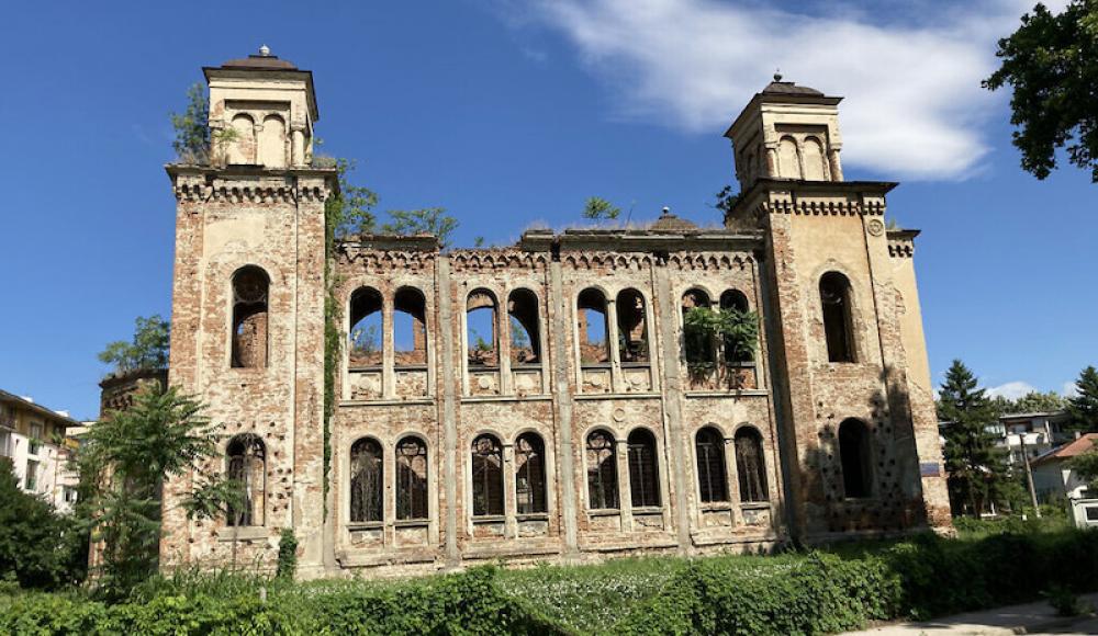 Заброшенная синагога в Болгарии станет межрелигиозным культурным центром