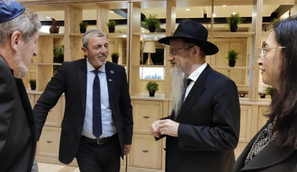 Министр по делам Иерусалима высоко оценил развитие еврейской жизни в России