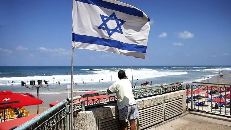 Израиль откроет границы для индивидуальных туристов в июле