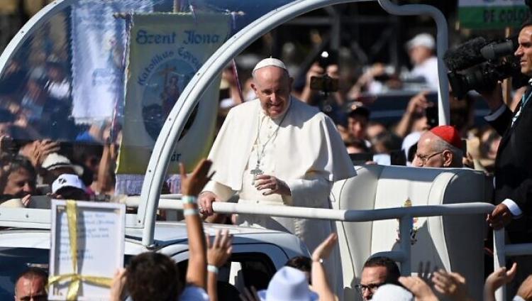 Папа Римский во время визита в Венгрию предостерег европейцев от антисемитизма