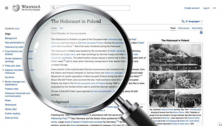 Википедия отрицает факты искажения Холокоста. Историки видят в этом «системную проблему»