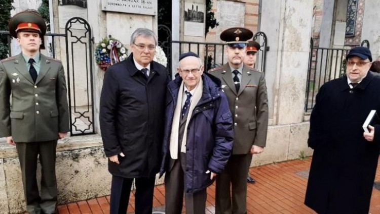 В Будапеште почтили память советских воинов - освободителей еврейского гетто