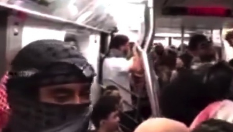 Полиция Нью-Йорка арестовала антиизраильского демонстранта, искавшего «сионистов» в вагоне метро