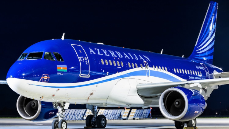 Авиакомпания AZAL возобновляет полеты из Баку в Израиль
