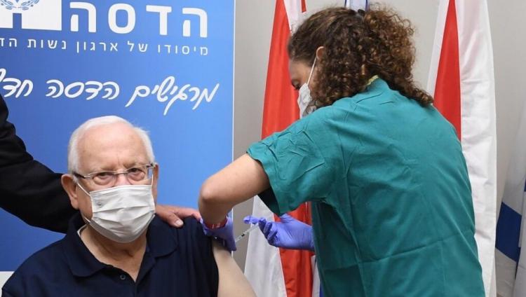 Почему Израиль лидирует по вакцинации населения в мире