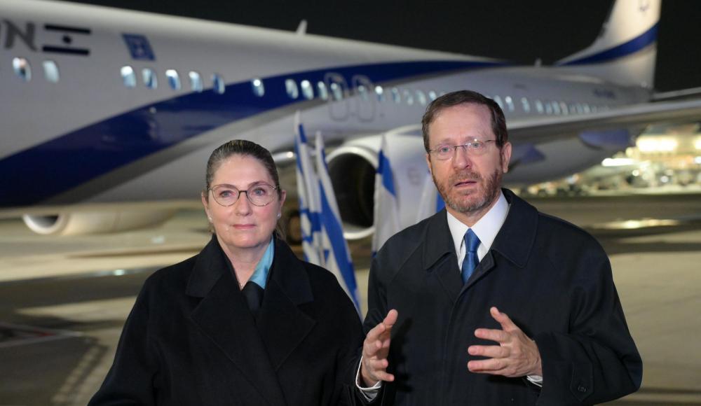 Президент Израиля вылетел с первым в истории официальным визитом в ОАЭ