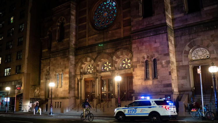 Полиция Нью-Йорка сообщила о 100 преступлениях на почве ненависти к евреям с начала года 