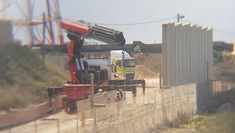 Израиль ускорил строительство забора на границе с Ливаном