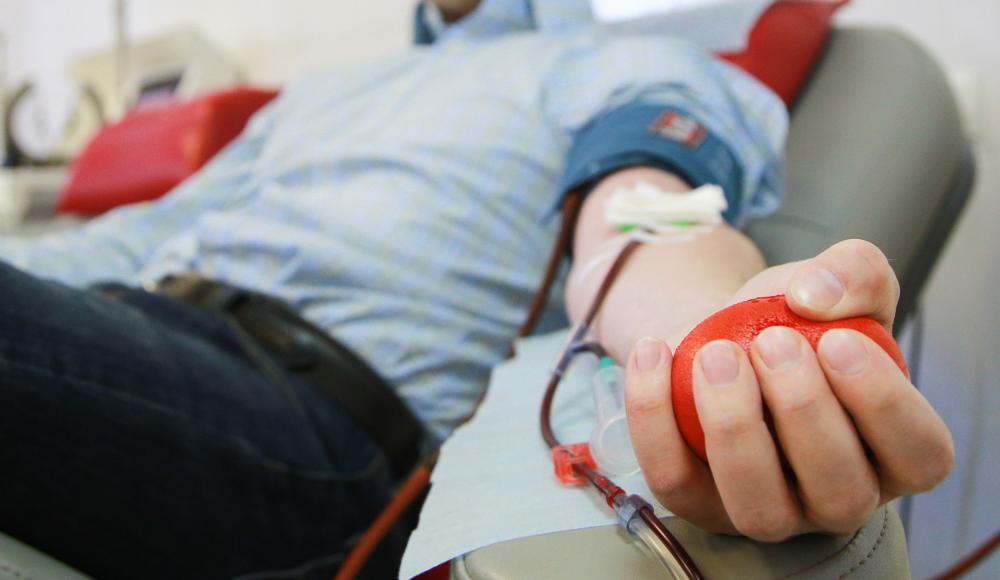MDA не хватает крови: израильтян призвали стать донорами