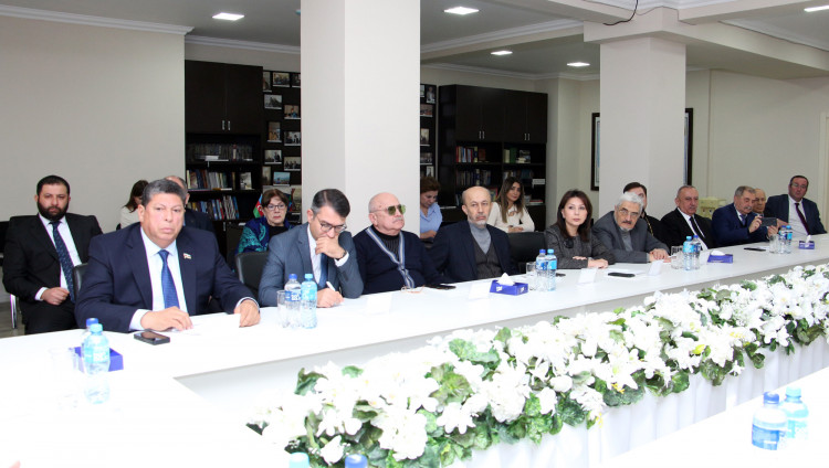 Круглый стол ко Дню памяти жертв Холокоста состоялся в Баку