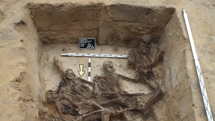 Найденные на месте концлагеря Собибор останки 10 человек идентифицированы, как еврейские