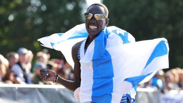 Израильтянка заняла второе место на Нью-Йоркском марафоне