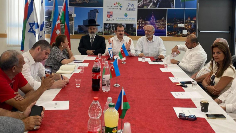 Посол Азербайджана в Акко встретился с соотечественниками