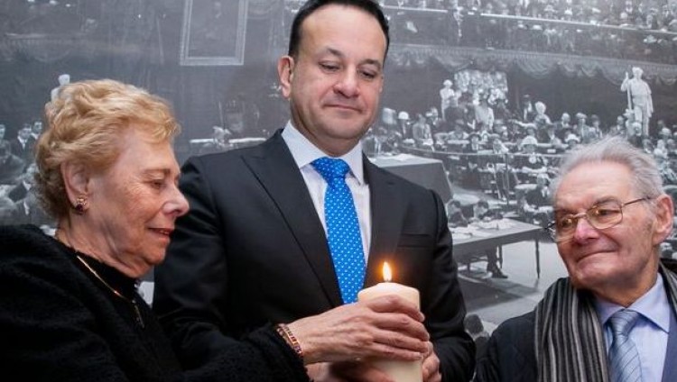 Премьер Ирландии заявил о росте антисемитизма и отрицания Холокоста в стране