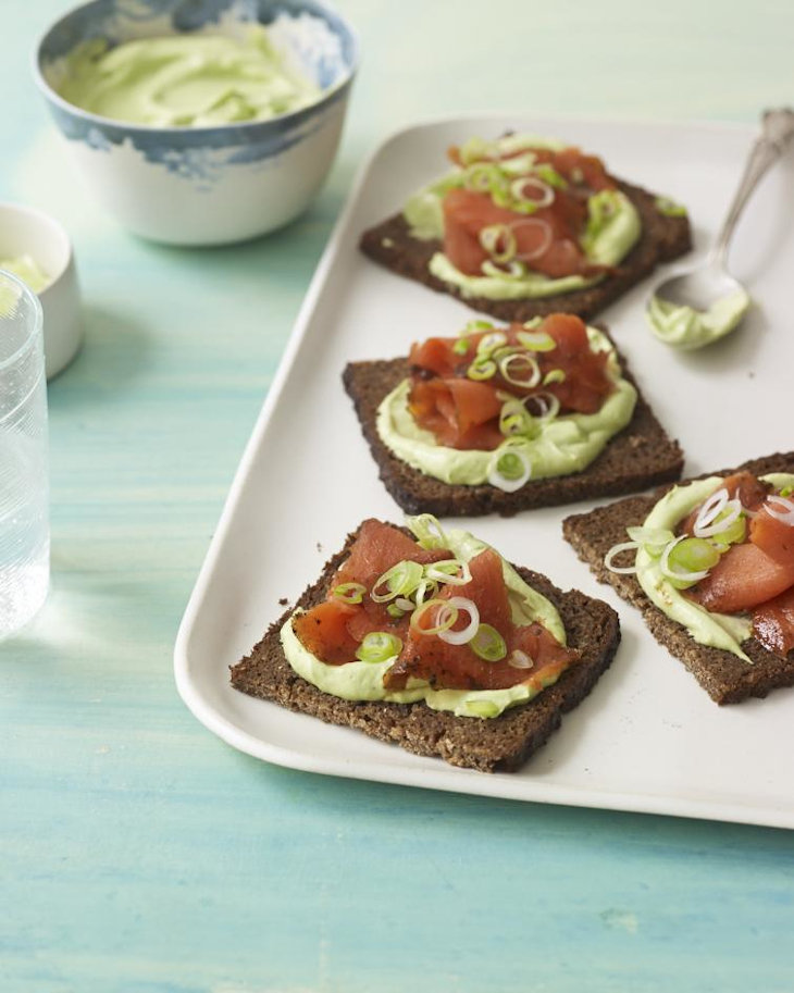 Copy-of-Mexican-Style-Gravlax-with-Cilantro-and-Tequila_htm_5747817b1e9756b9.jpg