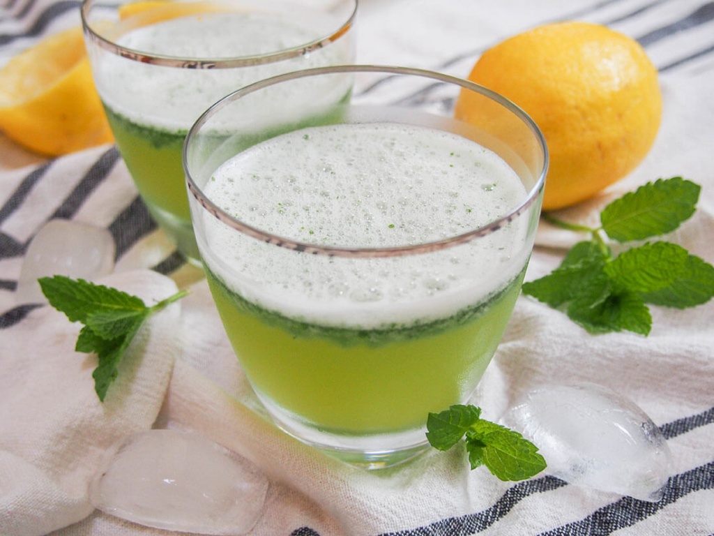 limonona-mint-lemonade-photo.jpg