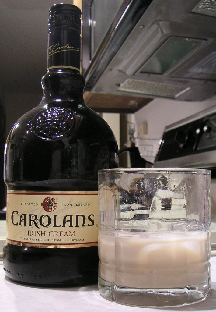 800px-Carolans.jpg 800px-Carolans.jpg