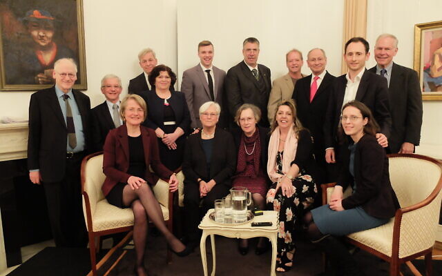 Fechner-and-Blach-family-members-at-German-embassy-in-London-640x400.jpg