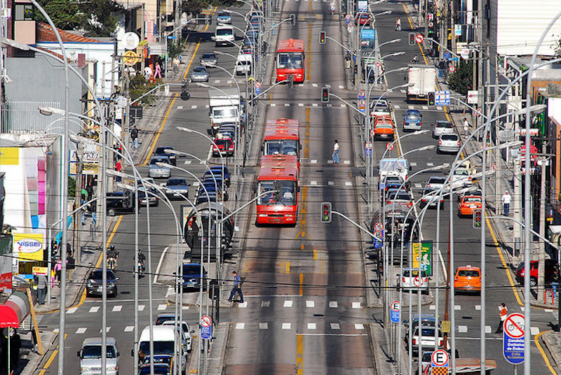 curitiba-dedicated-bus-lanes.jpeg