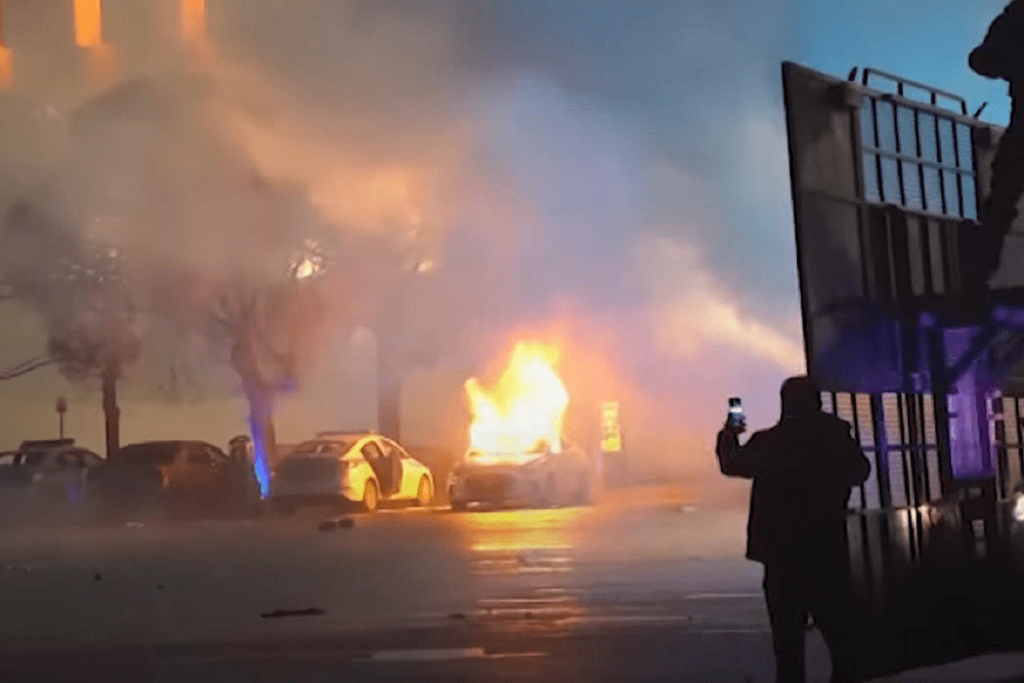 Screenshot-2022-01-05-at-14-45-54-Violent-protests-sparked-in-Kazakhstan-as-car-fuel-prices-double.png