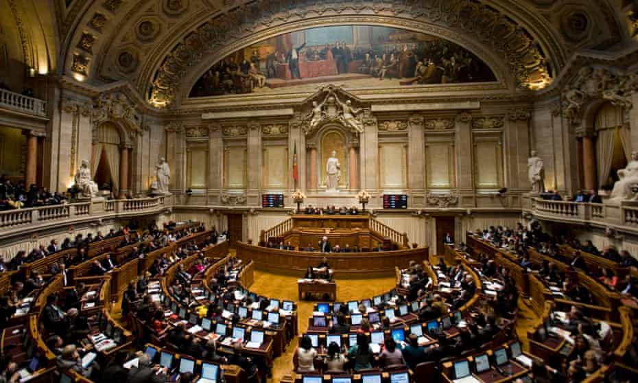 The-Portuguese-parliament-009.jpeg