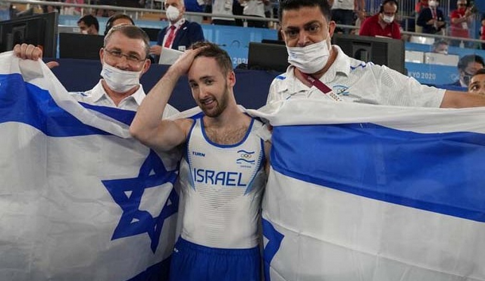 Израильские гимнасты завоевали две золотые медали на Кубке мира