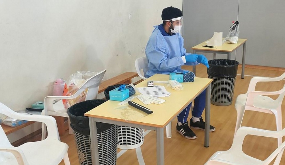 Будут контролировать через камеру: в Израиле запустили «поднадзорные» домашние анализы на коронавирус