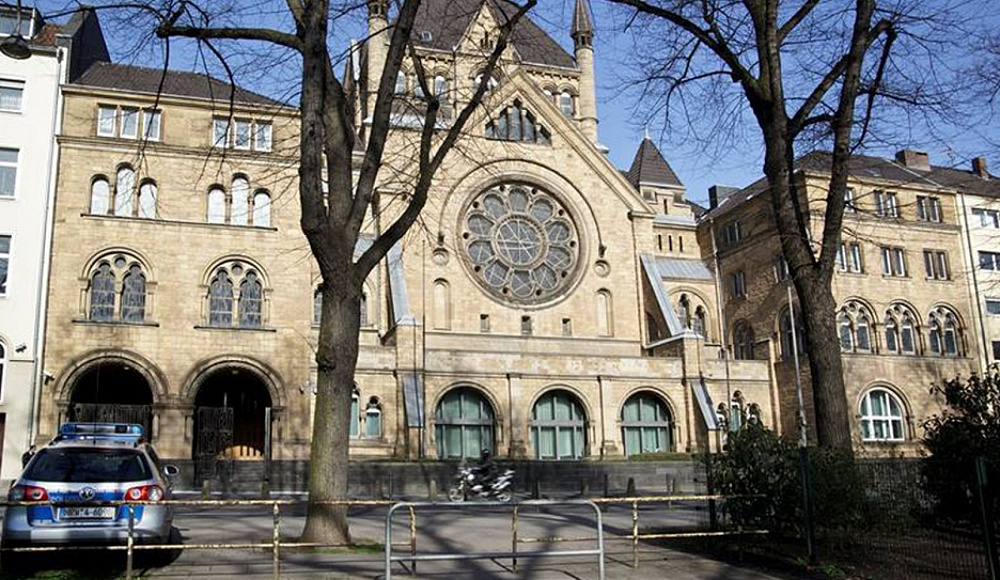 В Германии арестованы двое подростков, планировавшие теракт в синагоге Кельна