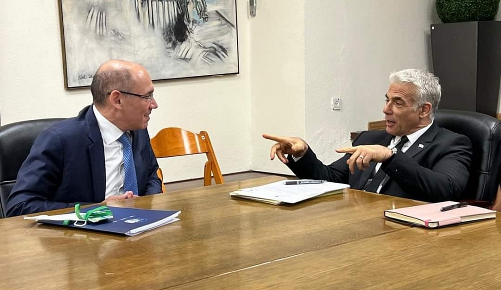 Лапид обсудил с главой Банка Израиля проблемы национальной экономики