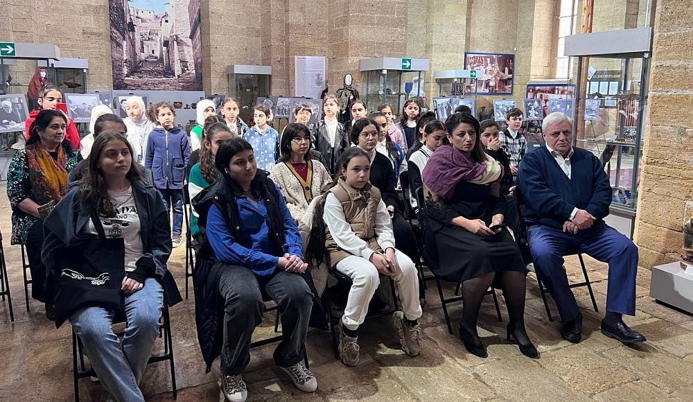 Лекция о культуре и традициях горских евреев состоялась в Музее ковра в Дербенте