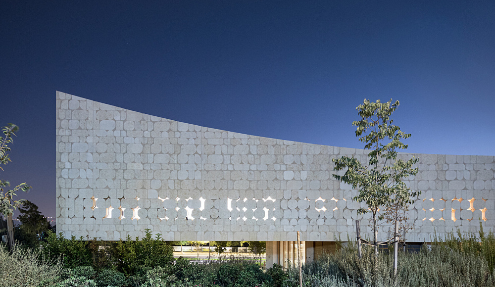 Национальная библиотека Израиля откроется в октябре в 11-этажном здании