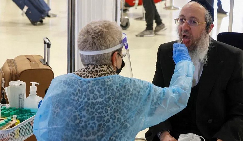 ПЦР-тесты в аэропорту для прилетающих в Израиль отменяются с 20 мая