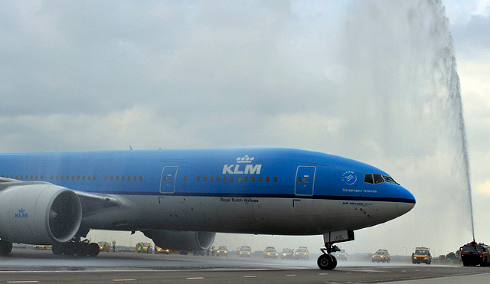 Авиакомпания KLM сообщила о приостановке полетов в Израиль
