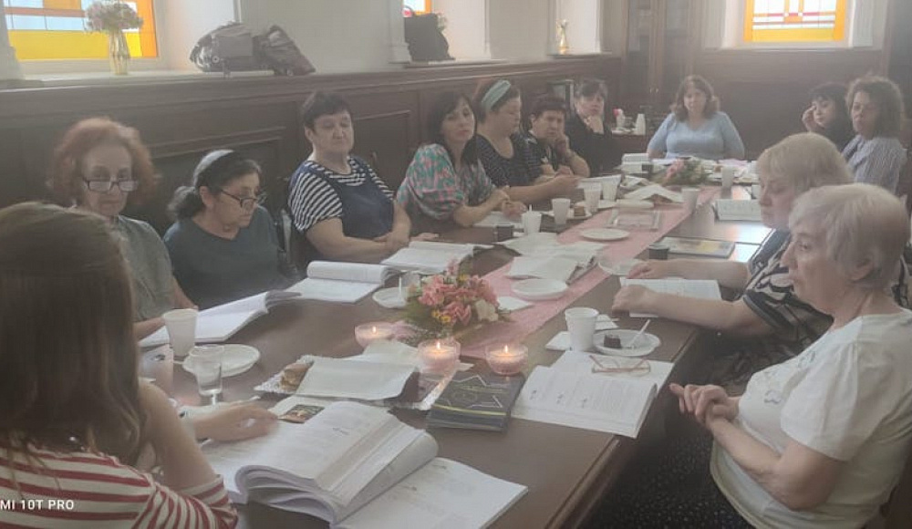 Женское мероприятие в честь 26 Ияра в еврейской общине Оренбурга