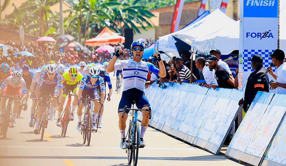 Команда Израиля по велоспорту одержала историческую победу в Туре Руанды