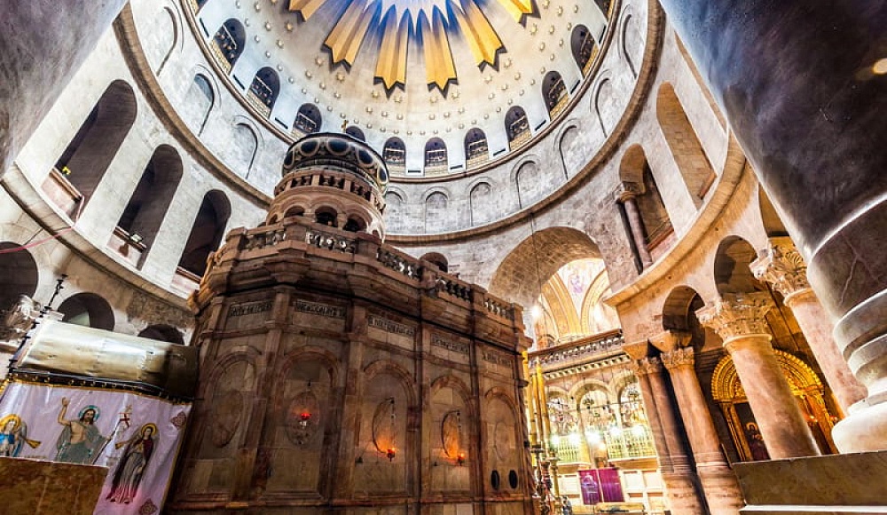 Исследователи обнаружили древний алтарь в иерусалимской церкви Гроба Господня