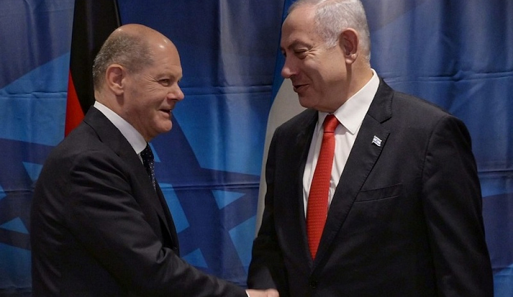 Нетаньяху обсудил с канцлером ФРГ Шольцем укрепление сотрудничества в сфере безопасности