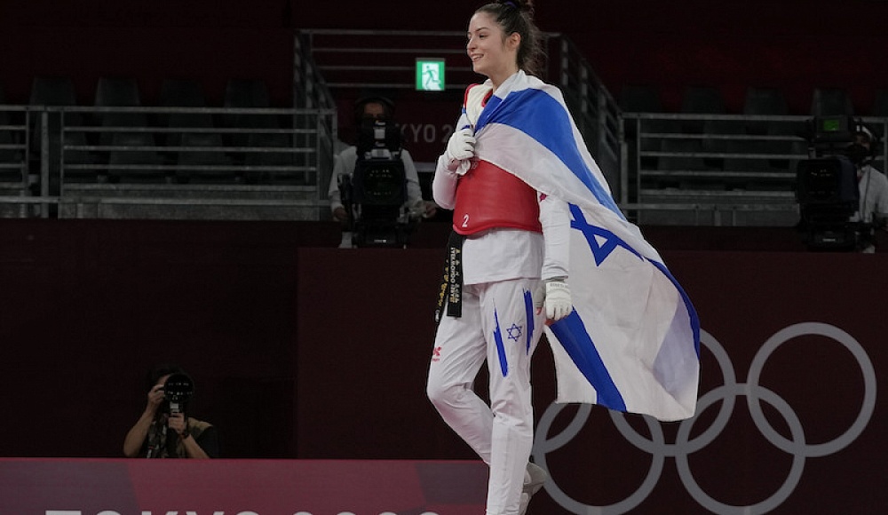 Иранка отказалась от боя против израильтянки на отборочном этапе Олимпиады в Париже по тхэквондо