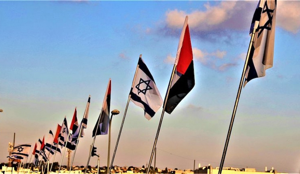 Израиль и ОАЭ договорились о взаимном признании водительских прав