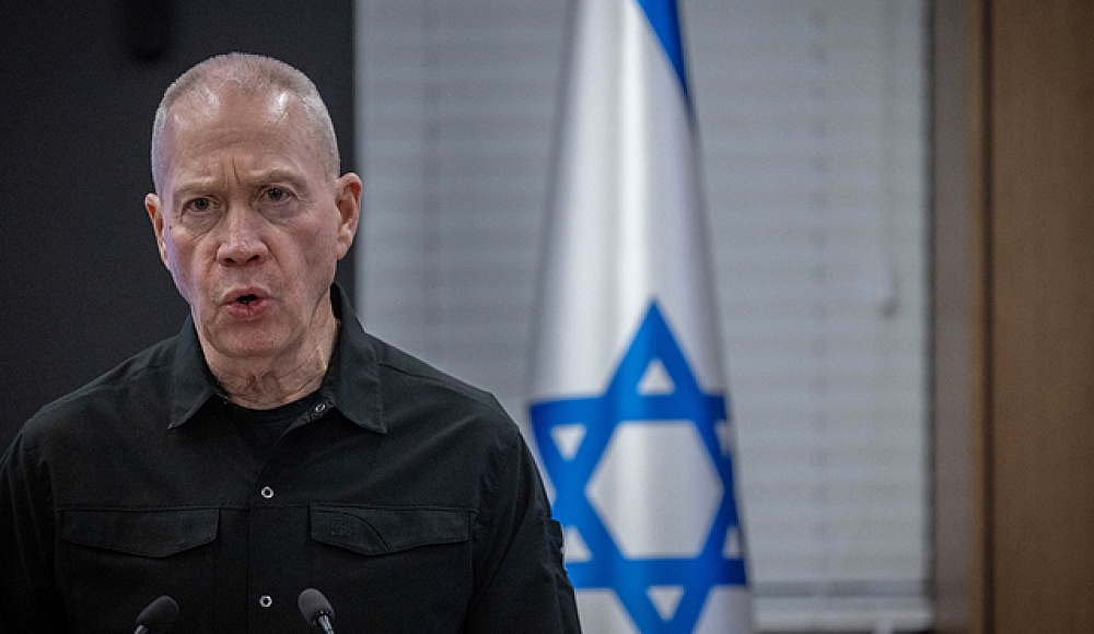 Министр обороны Израиля пообещал использовать «паузу в Газе» для нанесения удара по «Хезболле»
