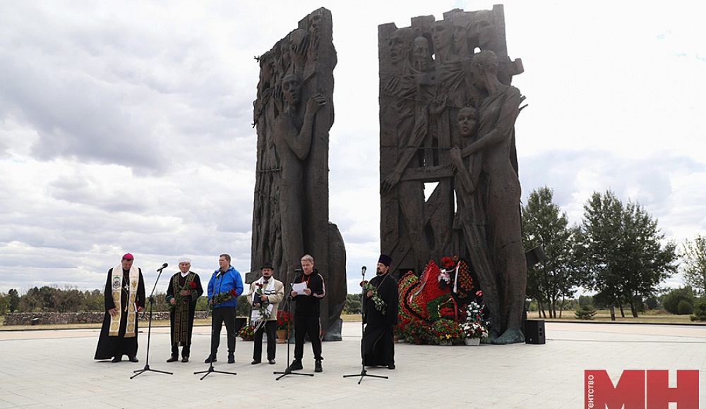 Память жертв лагеря смерти «Тростенец» почтили в Минске