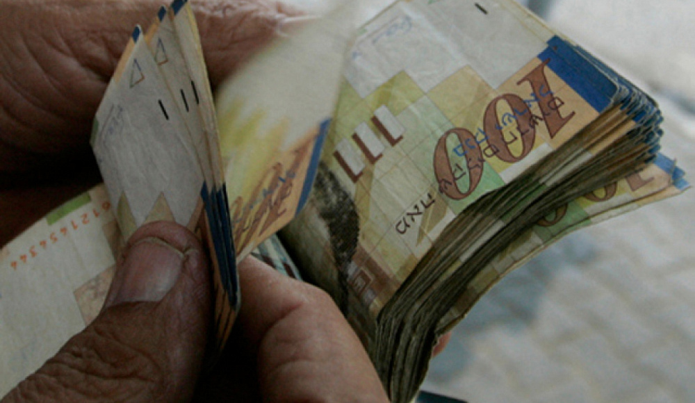 Пенсионные отчисления израильтян превысили 200 миллиардов шекелей в год